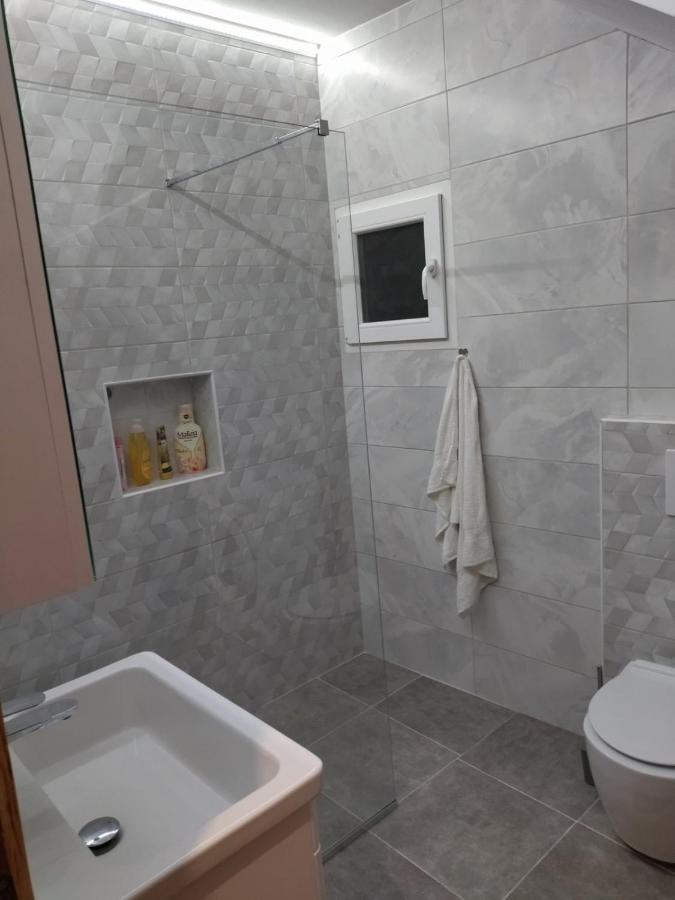 Apartment Ksenija Kotor Exterior photo