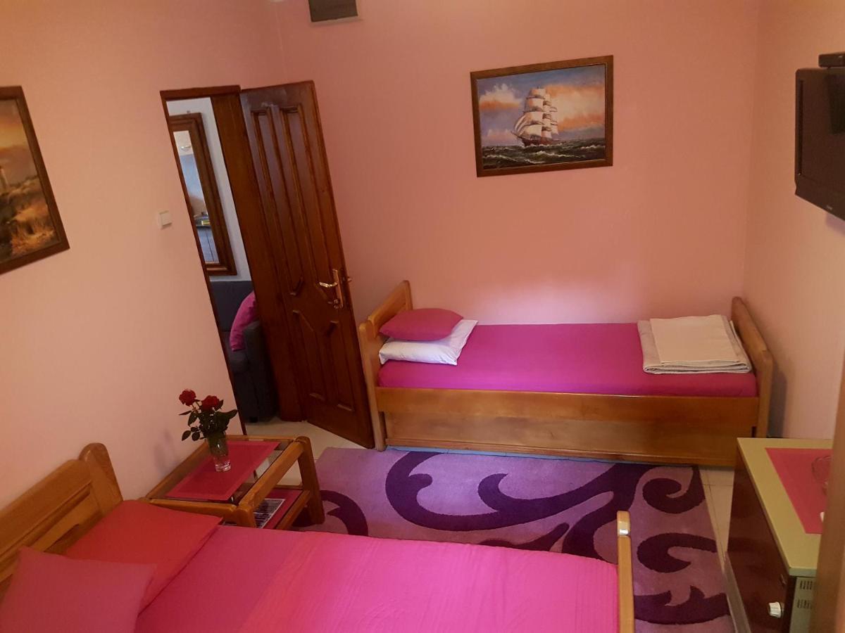 Apartment Ksenija Kotor Room photo